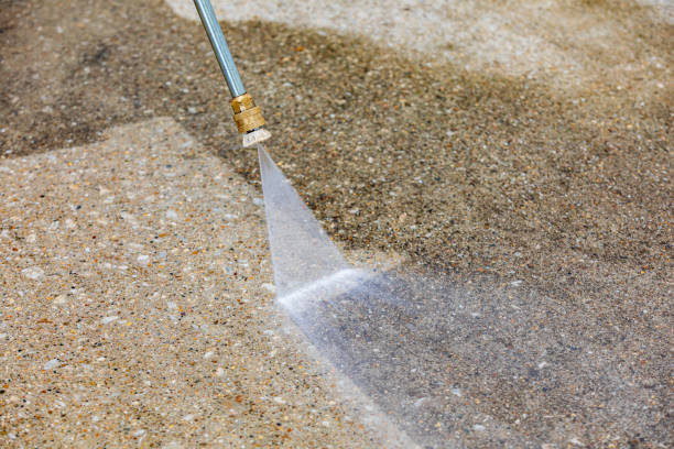 Best Concrete Sealing  in Moses Lake, WA